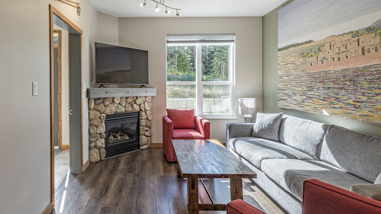 Photo of Bedroom in Silver Star Mountain