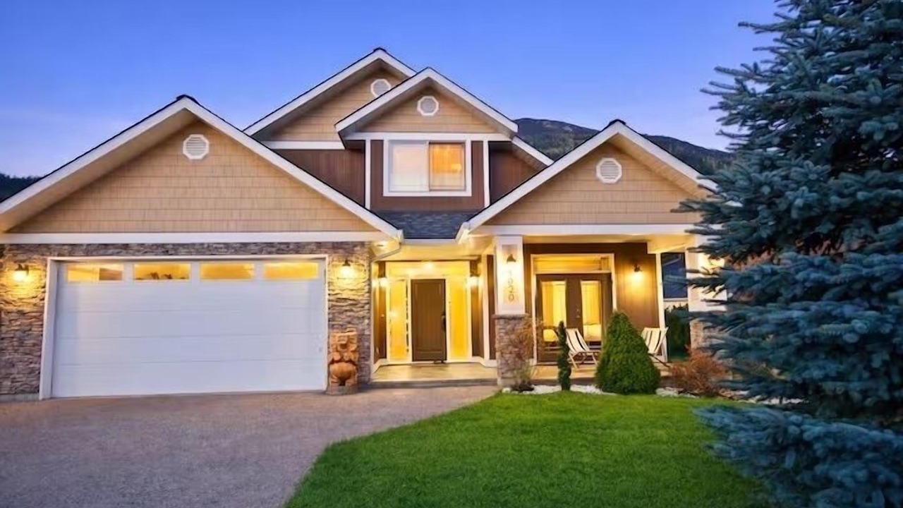 Photo of Outdoor in Revelstoke