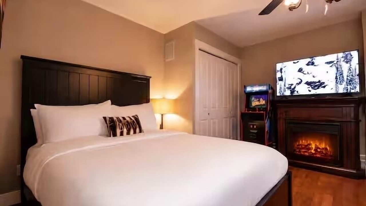 Photo of Bedroom in Revelstoke