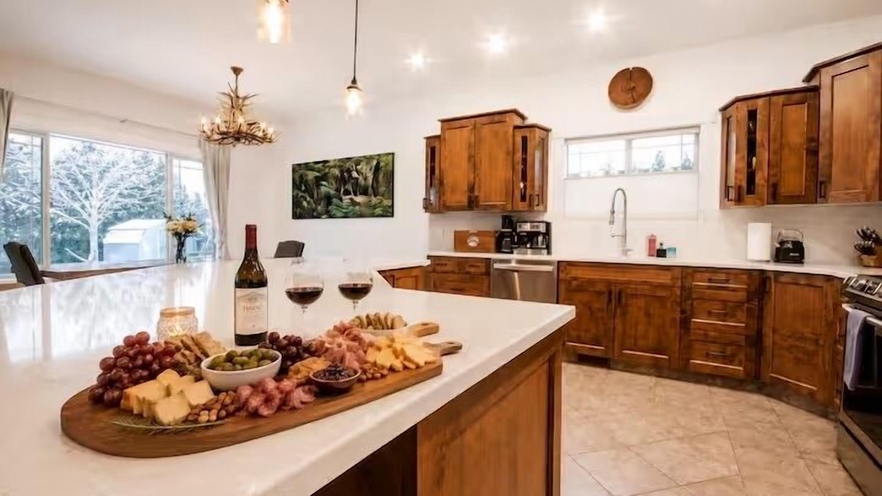 Photo of Kitchen in Revelstoke
