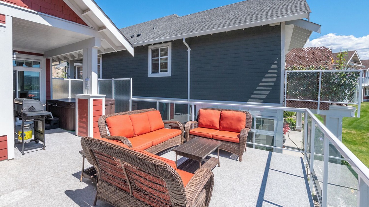 Photo of Patio Balcony in Osoyoos