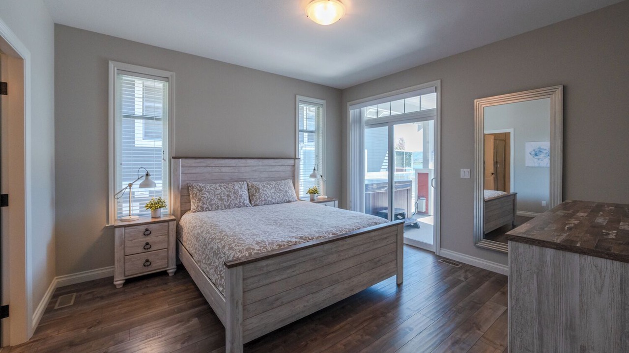 Photo of Bedroom in Osoyoos