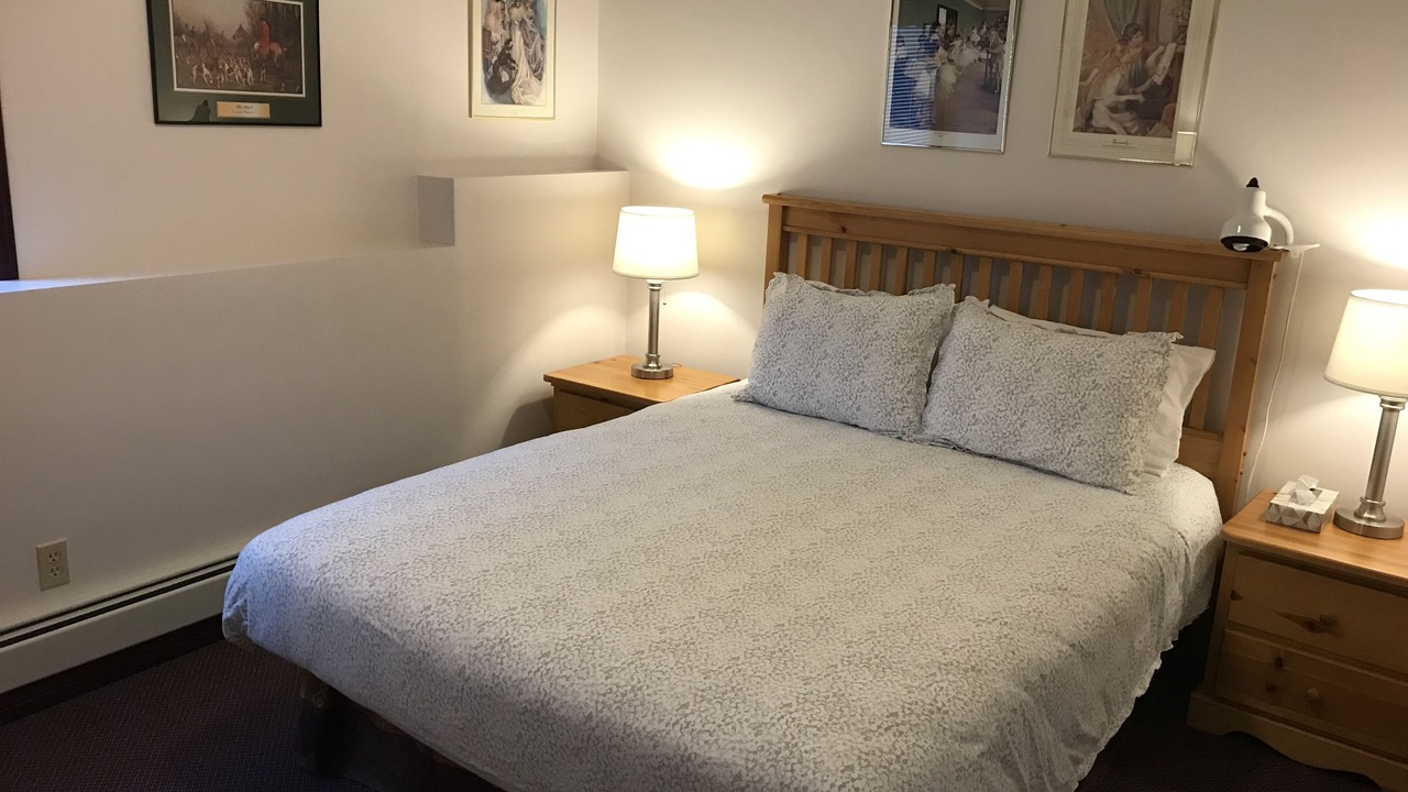 Photo of Bedroom in Silver Star Mountain