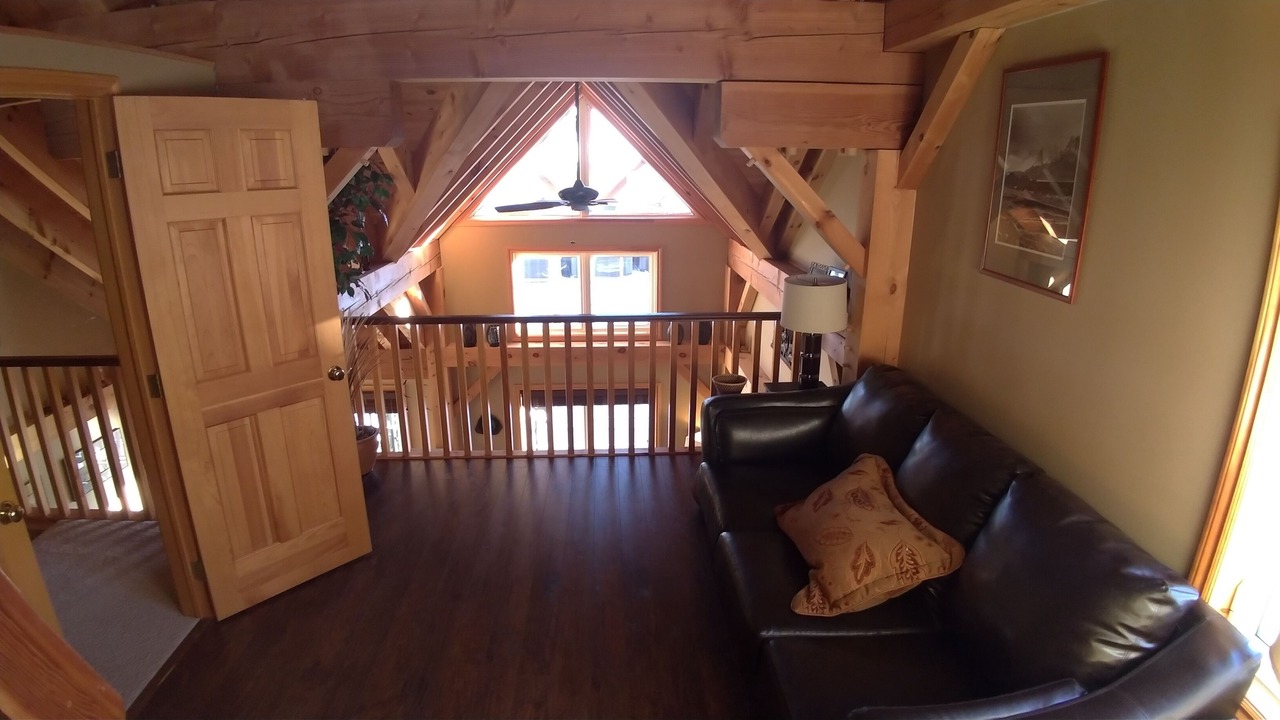 Photo of Livingroom in Big White Ski Resort