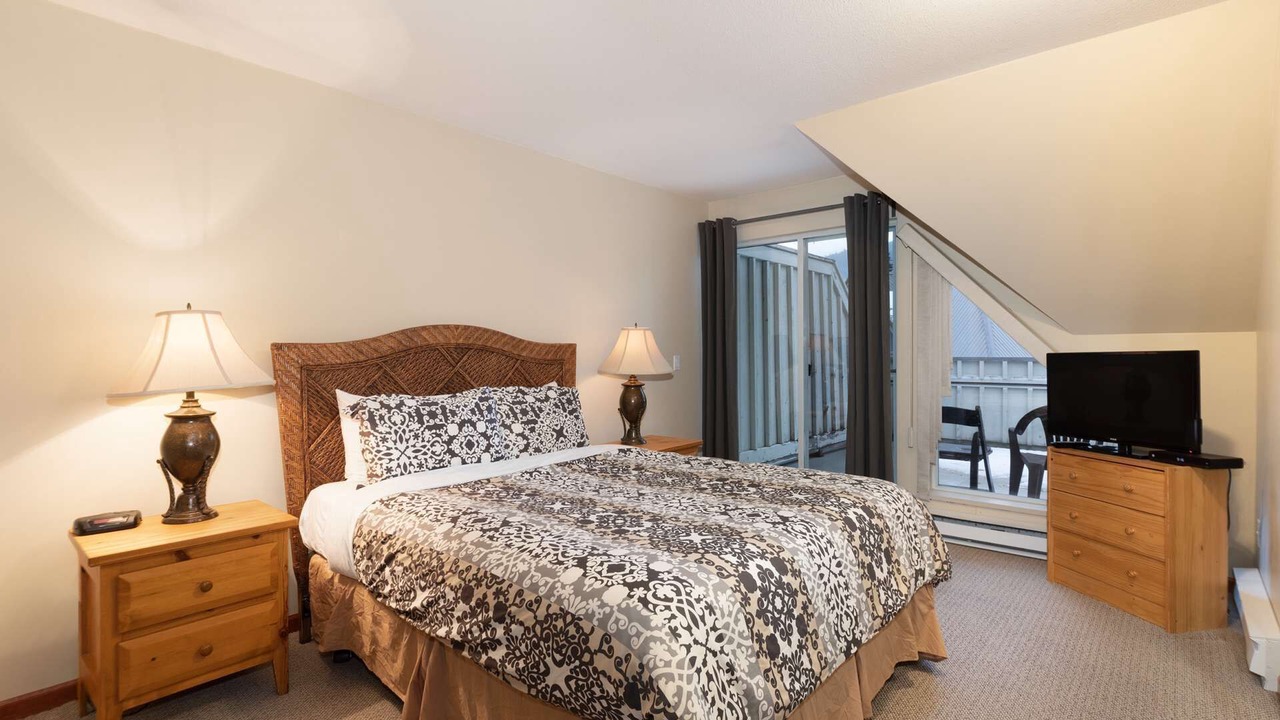 Photo of Bedroom in Village North