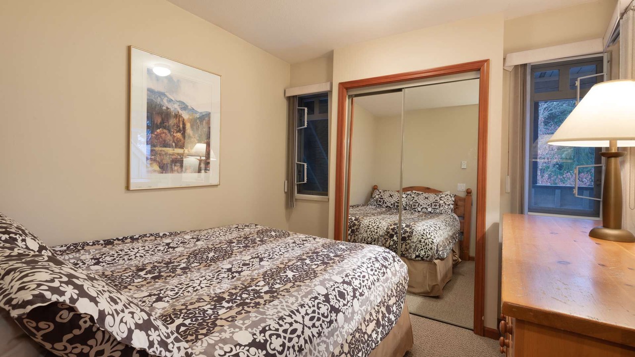 Photo of Bedroom in Village North