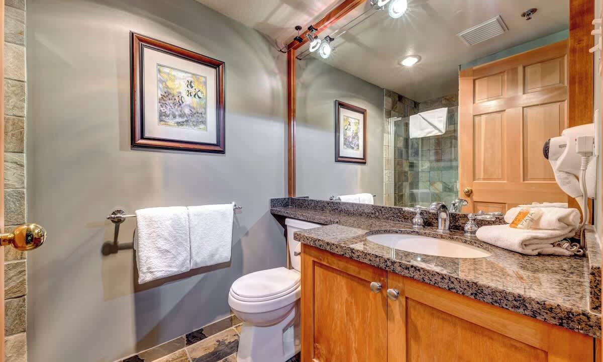 Photo of Bathroom in Upper Village