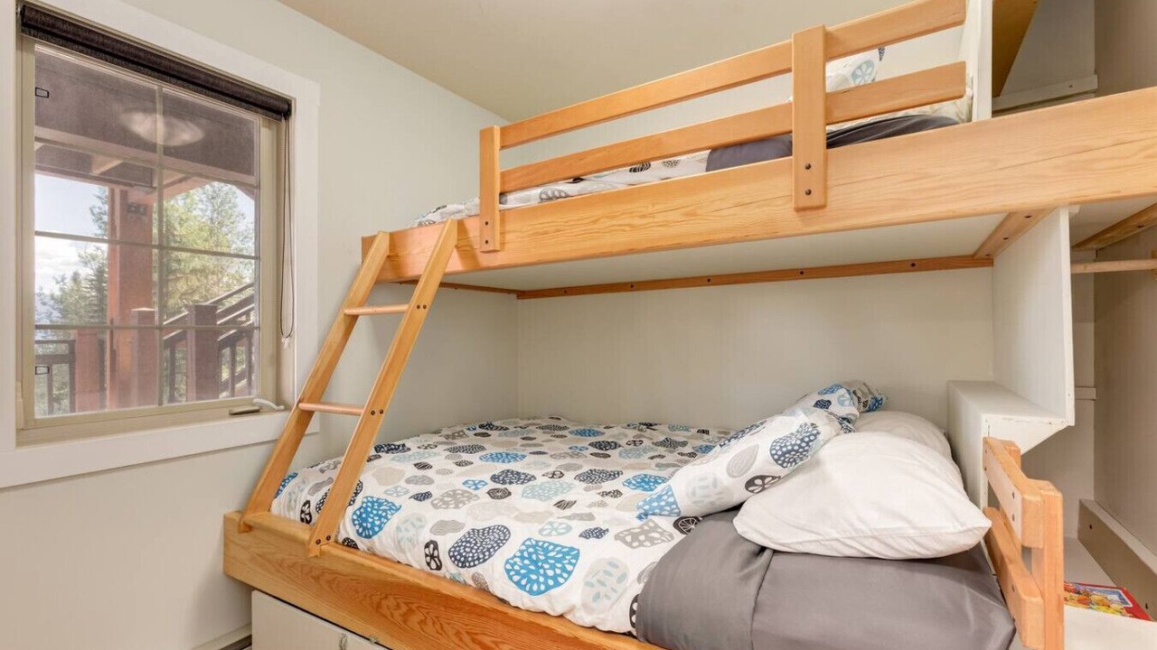 Photo of Bedroom in Golden