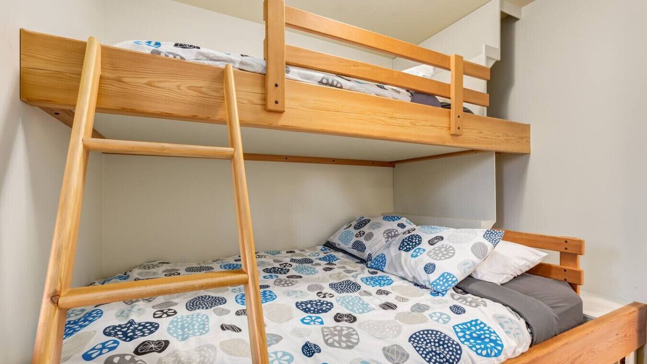 Photo of Bedroom in Golden