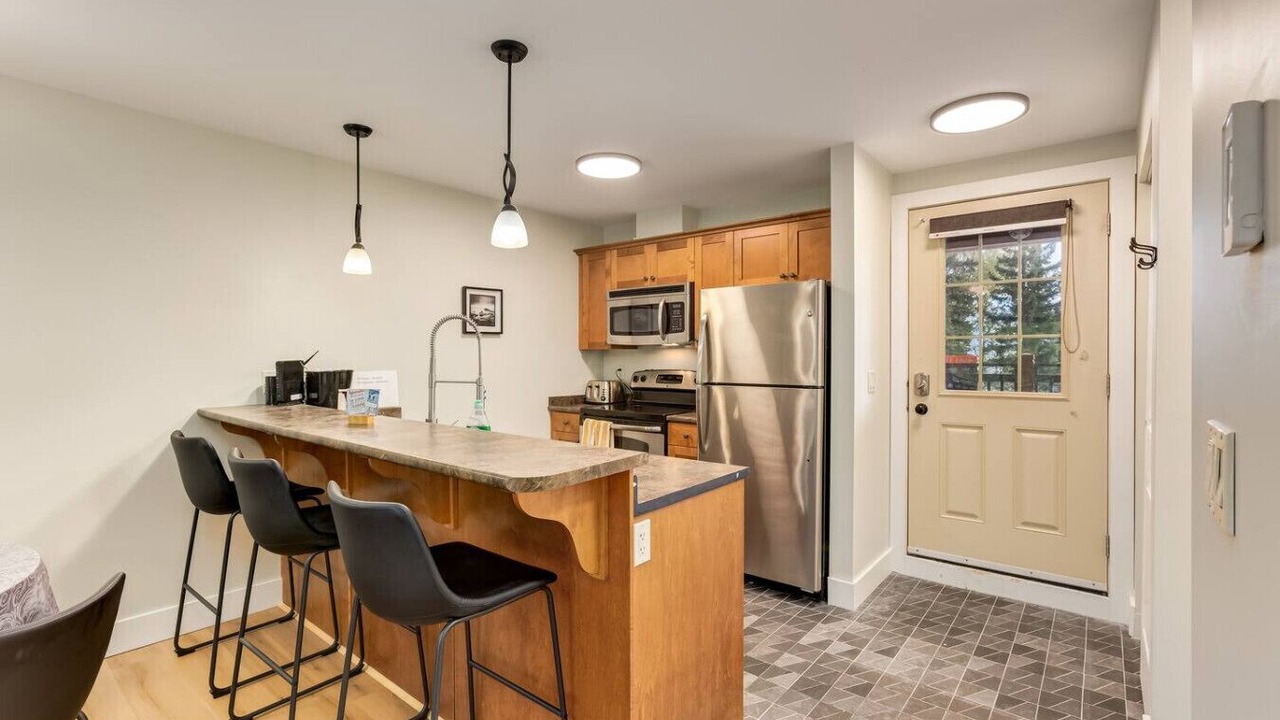 Photo of Kitchen in Golden