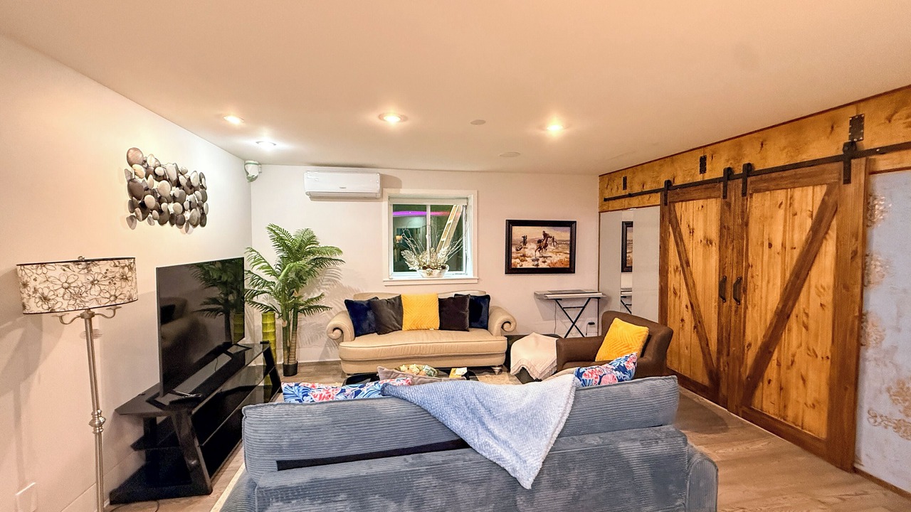 Photo of Livingroom in Edgemont