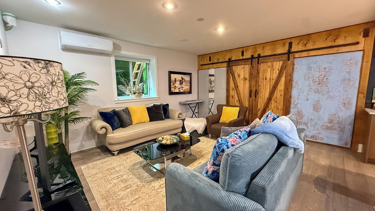 Photo of Livingroom in Edgemont