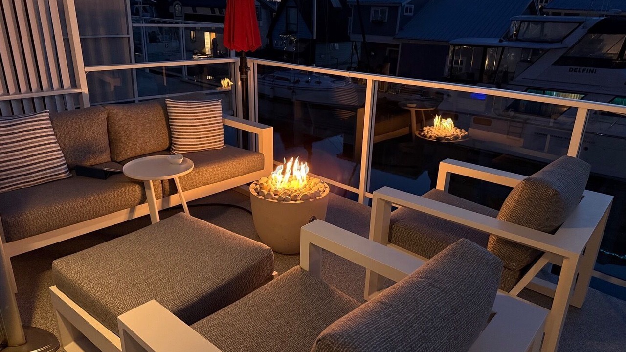 Photo of Patio Balcony in Lower Lonsdale
