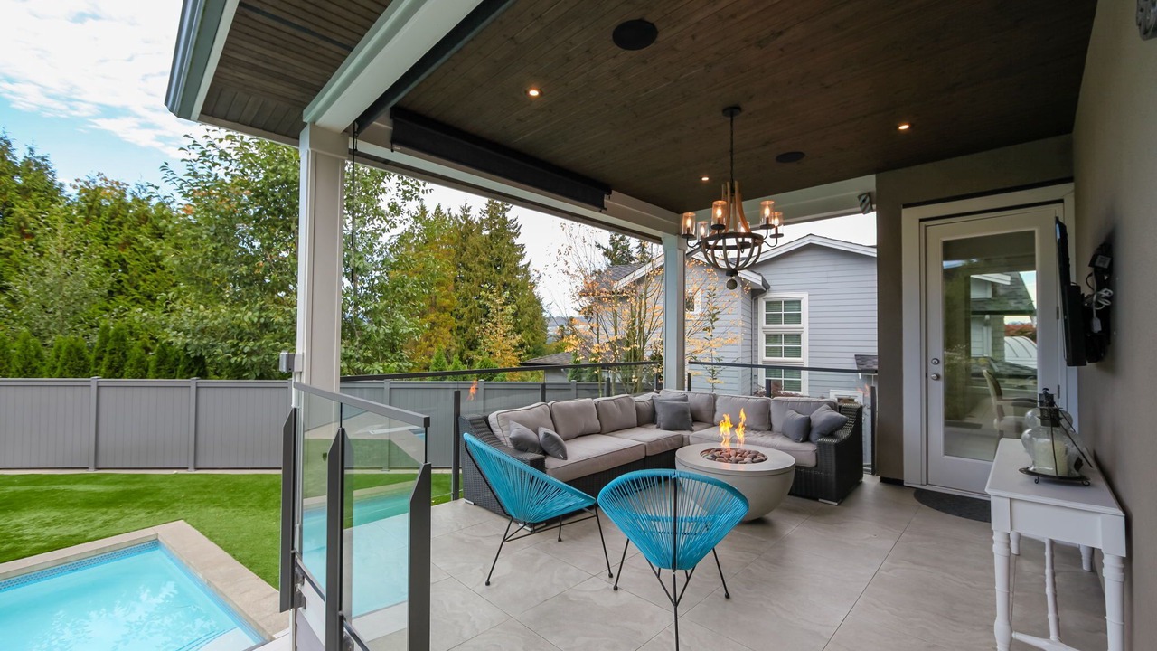 Photo of Livingroom in Burnaby