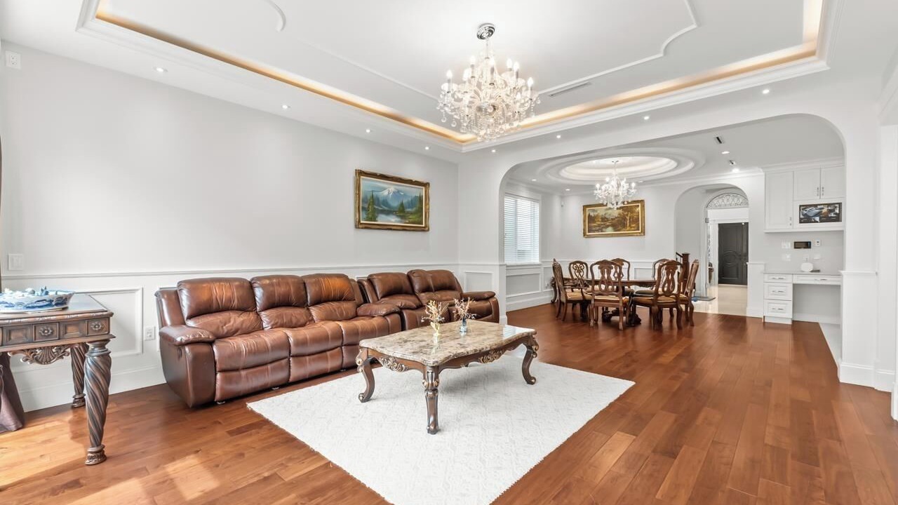 Photo of Livingroom in Steveston