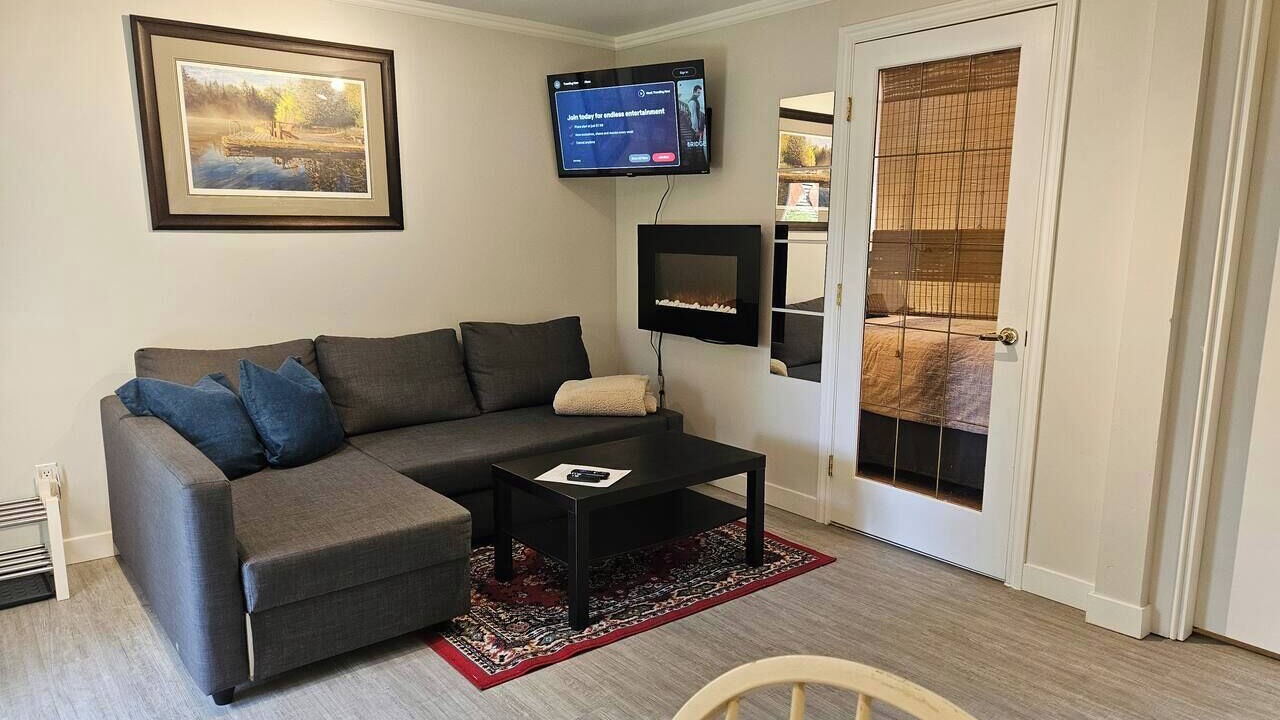 Photo of Livingroom in Bowen Island