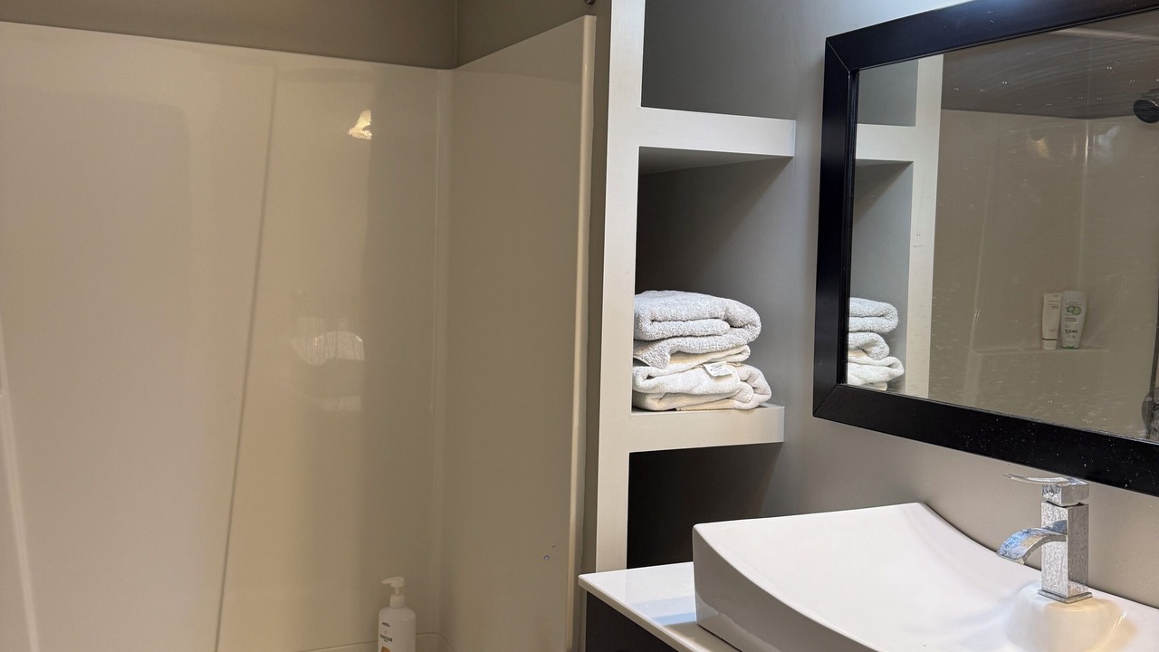 Photo of Bathroom in Okanagan-Similkameen
