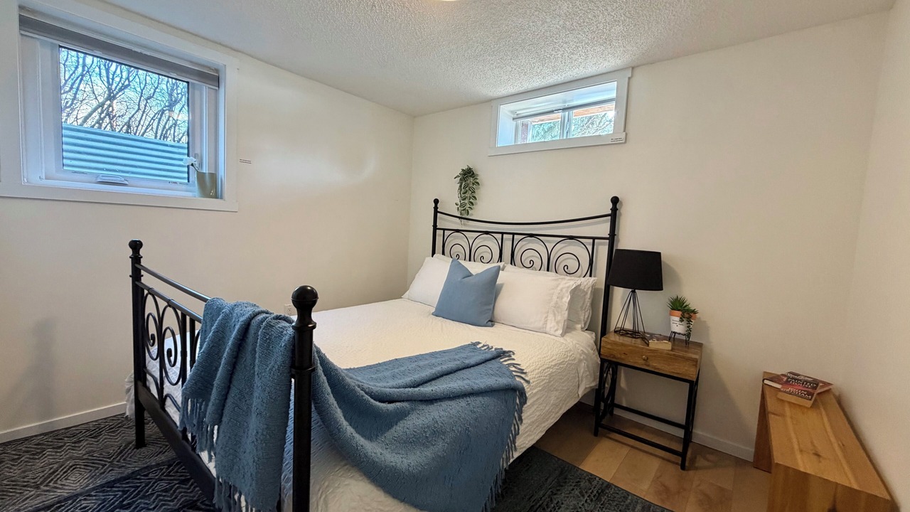 Photo of Bedroom in Brentwood