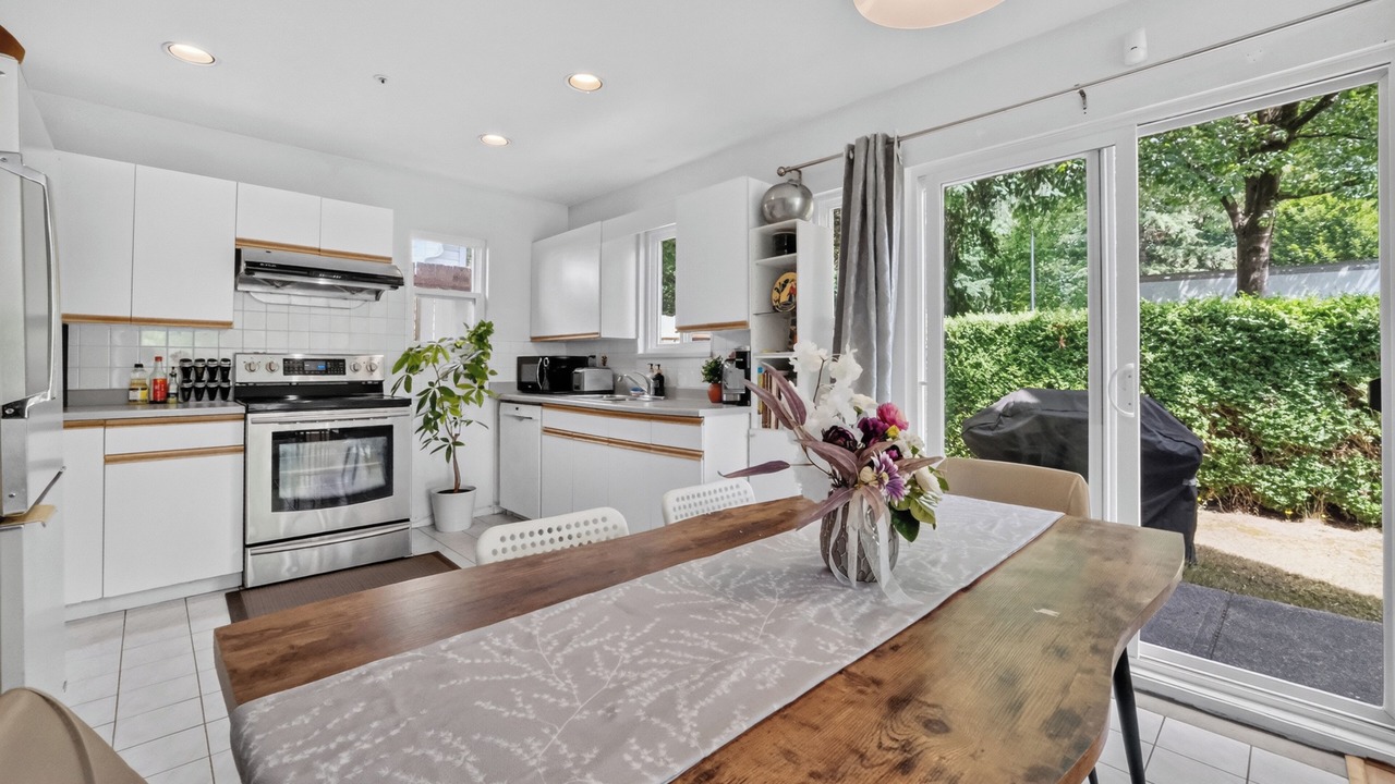 Photo of Kitchen in Killarney
