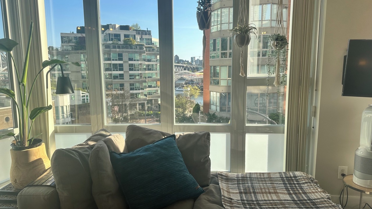 Photo of Livingroom in Downtown Vancouver