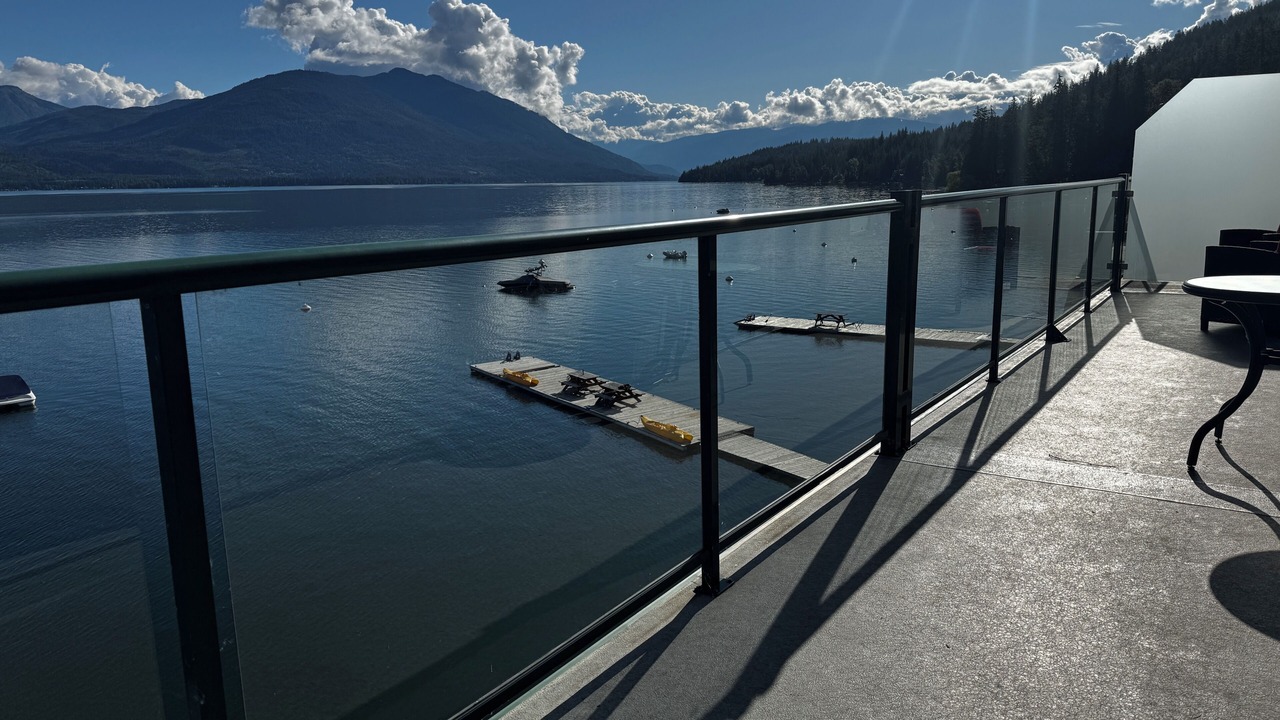 Photo of Patio Balcony in Blind Bay