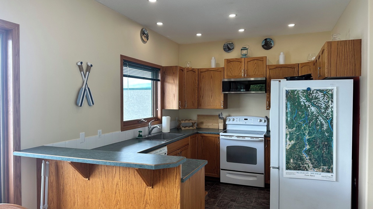 Photo of Kitchen in Blind Bay