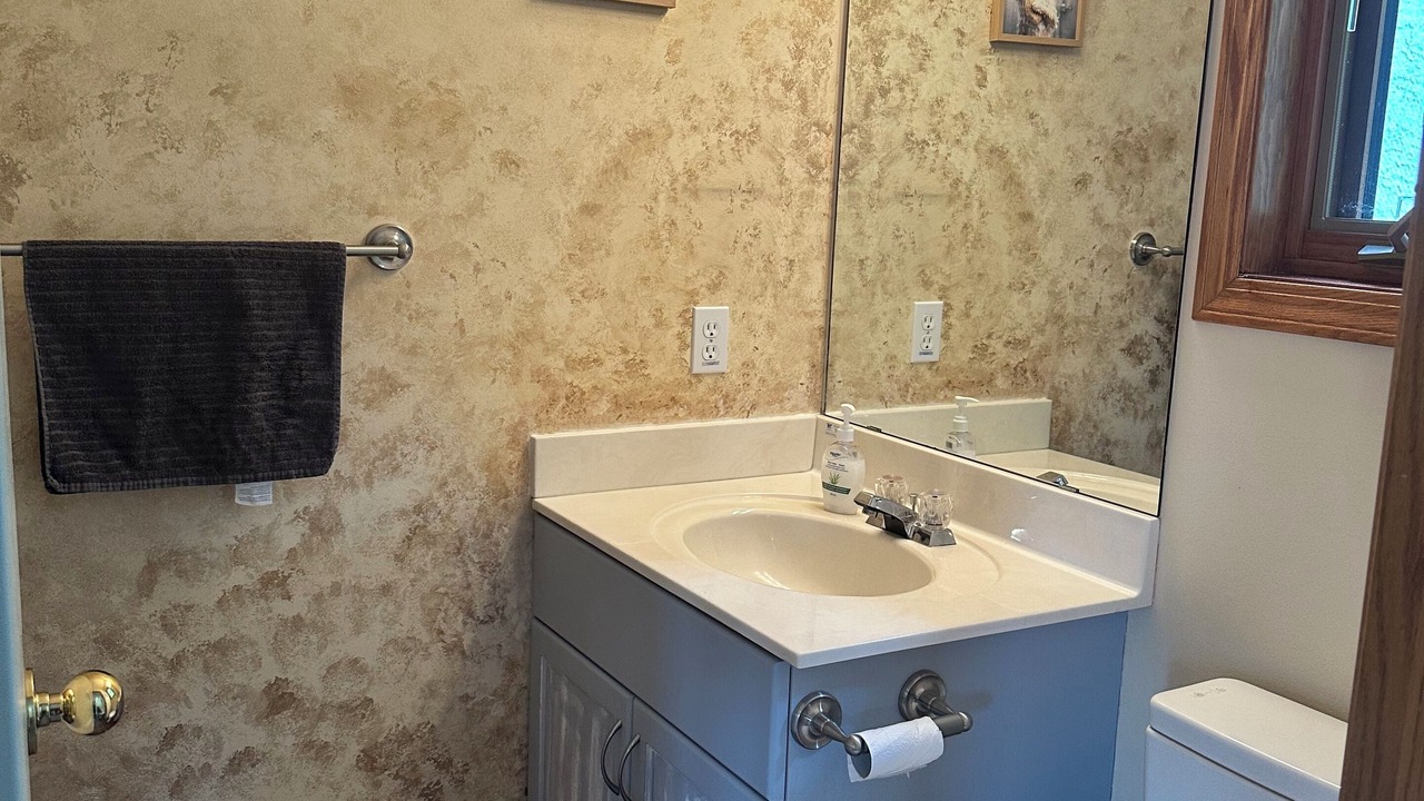 Photo of Bathroom in Blind Bay