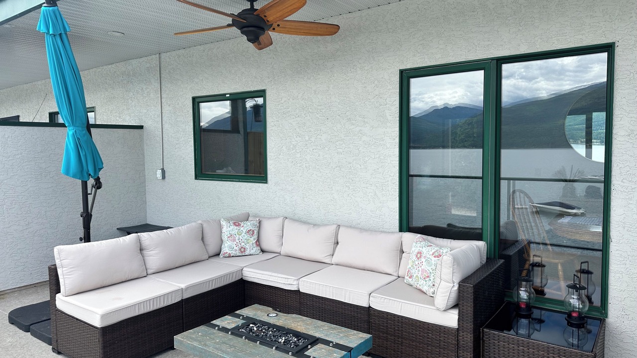 Photo of Patio Balcony in Blind Bay