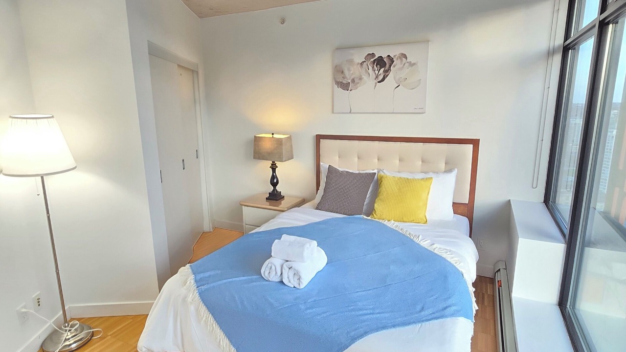 Photo of Bedroom in Crosstown