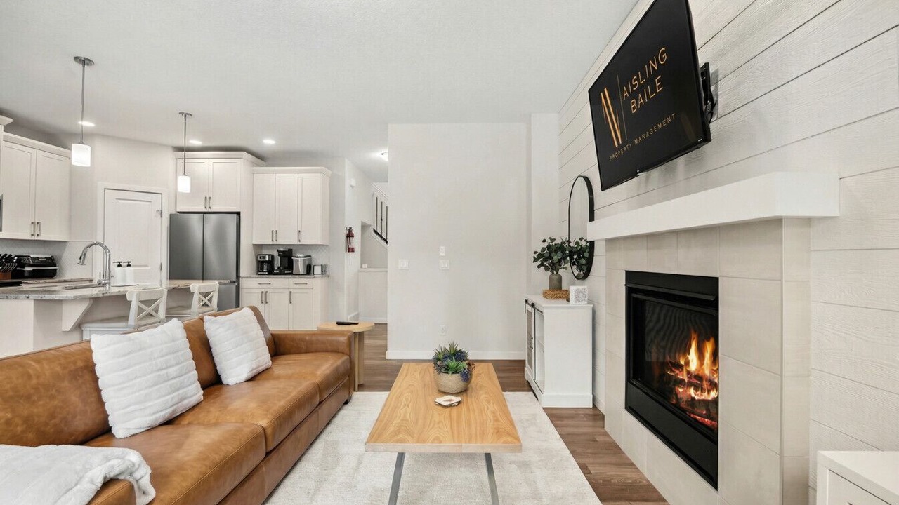 Photo of Livingroom in Cochrane