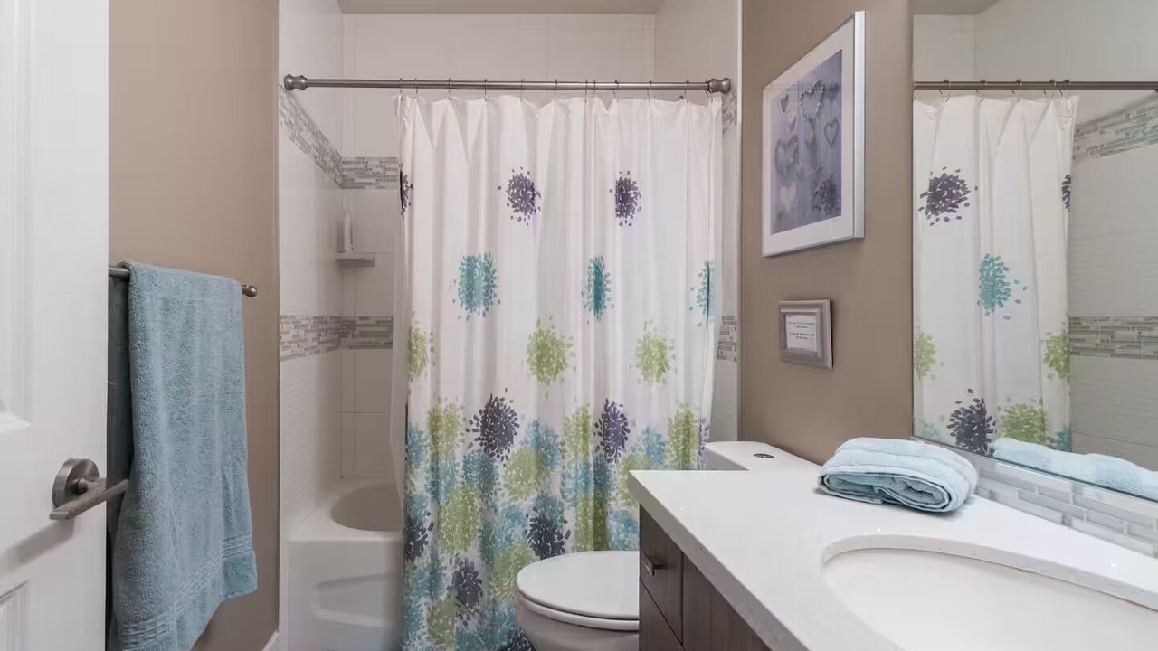 Photo of Bathroom in Grand Boulevard