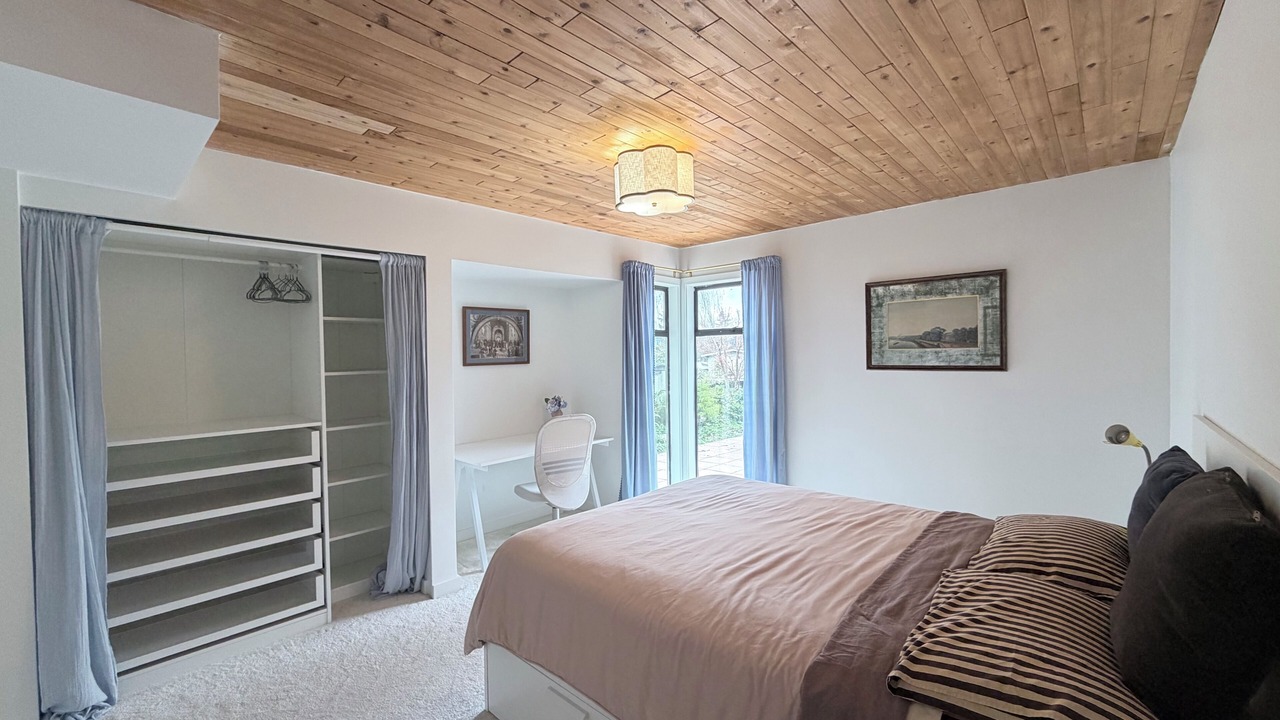 Photo of Bedroom in Hastings