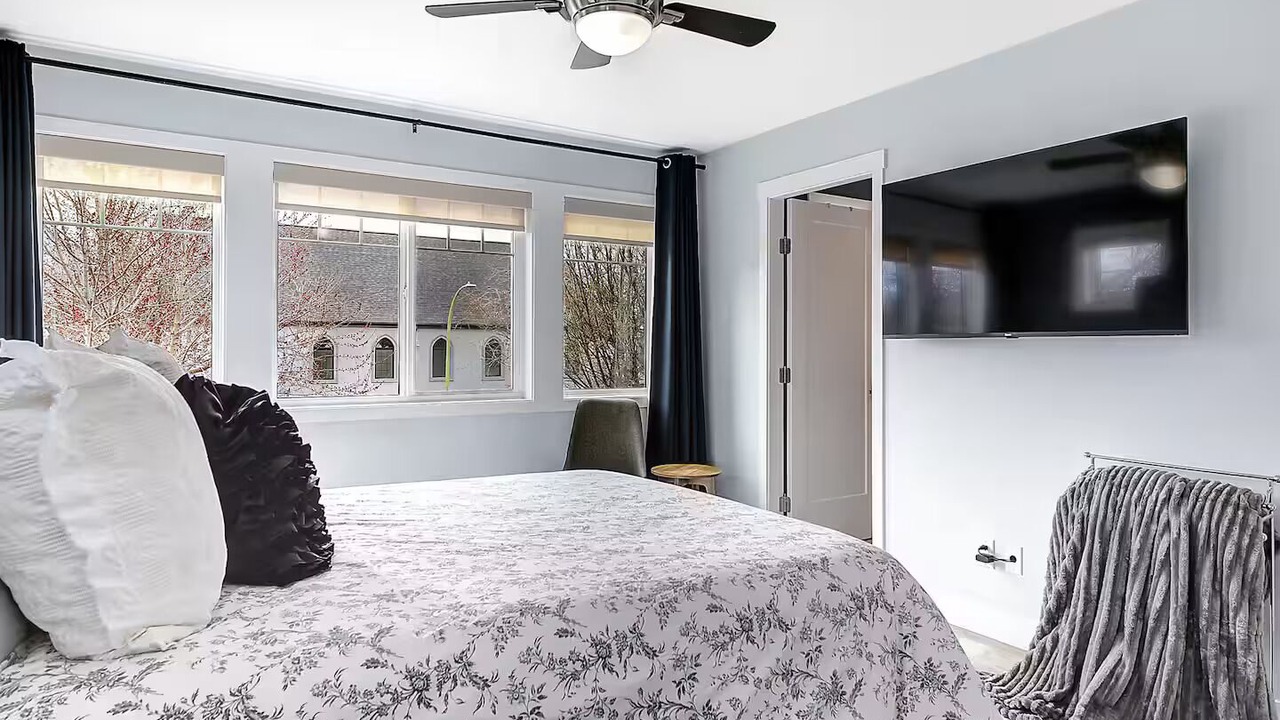 Photo of Bedroom in North End