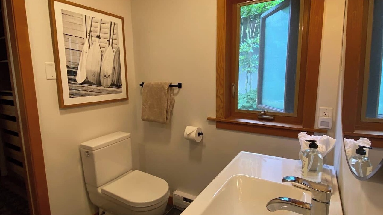 Photo of Bathroom in Bowen Island