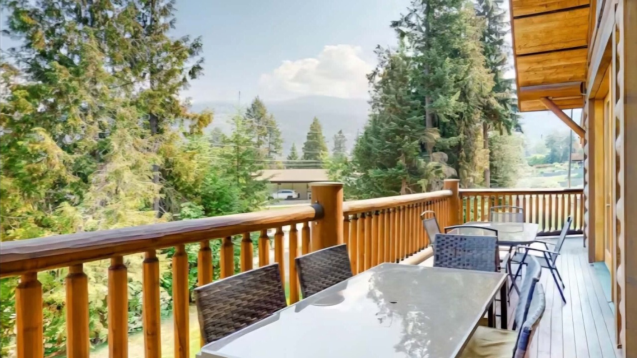 Photo of Outdoor in Christina Lake
