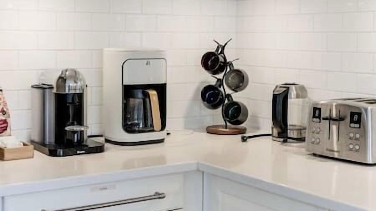 Photo of Kitchen in Lower Lonsdale