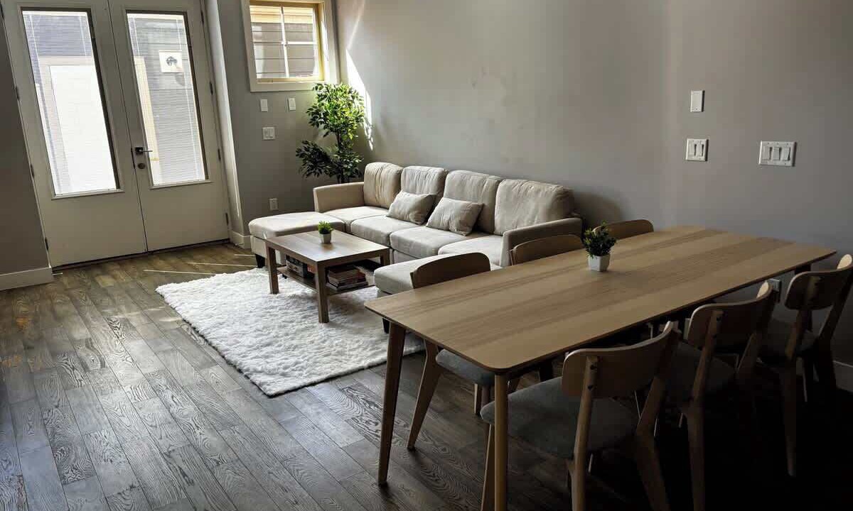 Photo of Livingroom in Sunalta