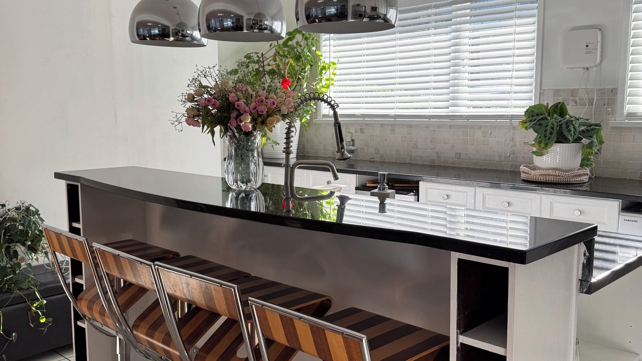 Photo of Kitchen in West Vancouver