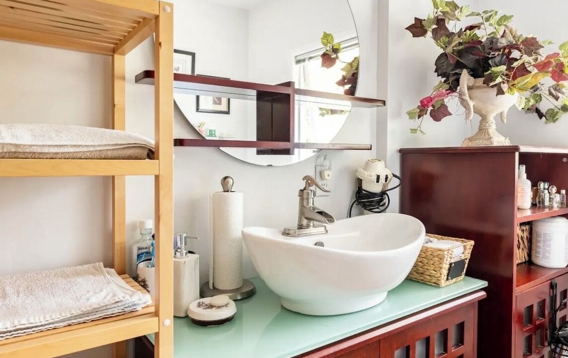 Photo of Bathroom in West Vancouver