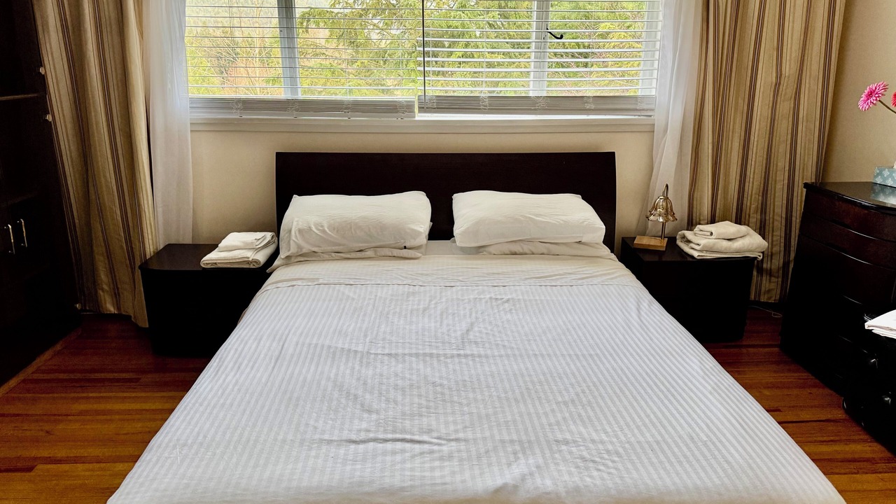 Photo of Bedroom in West Vancouver
