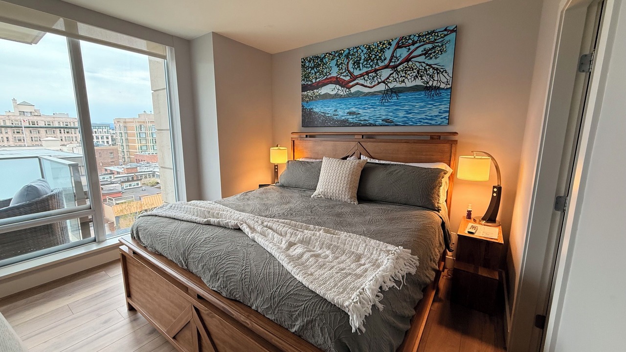 Photo of Bedroom in Downtown Victoria