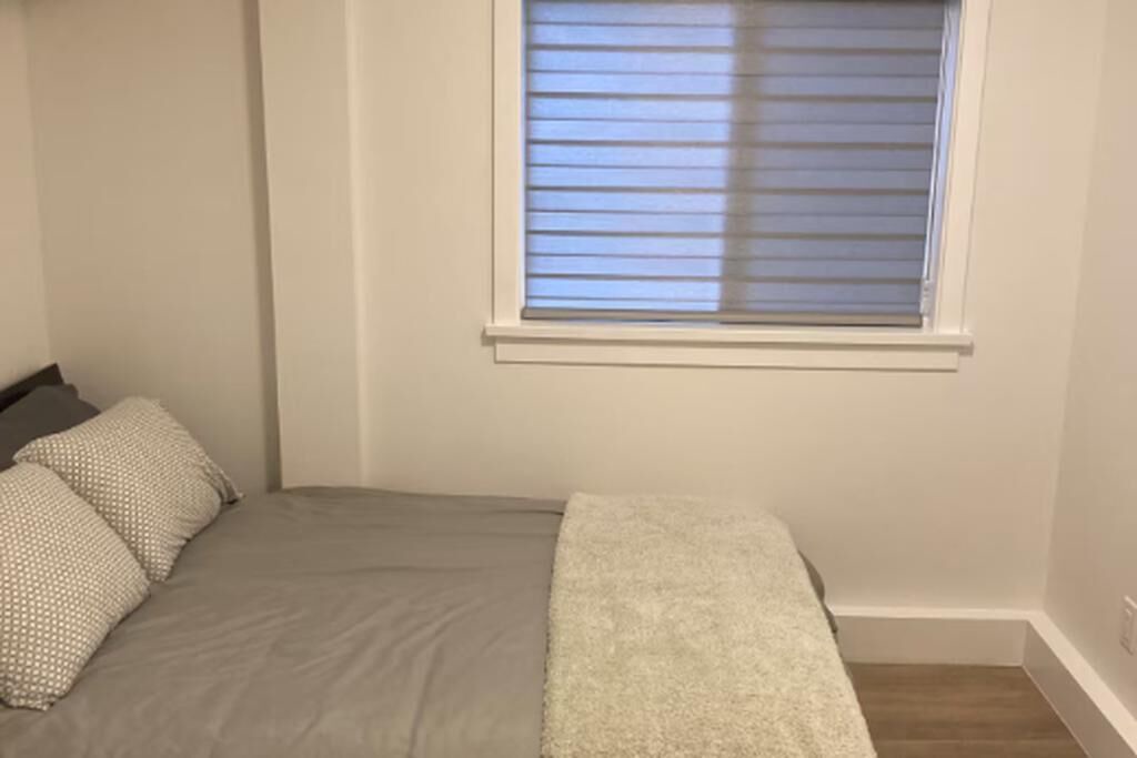 Photo of Bedroom in Delta