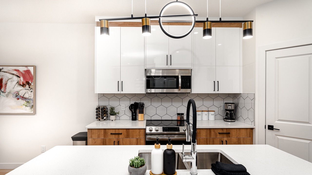 Photo of Kitchen in Southeast Edmonton