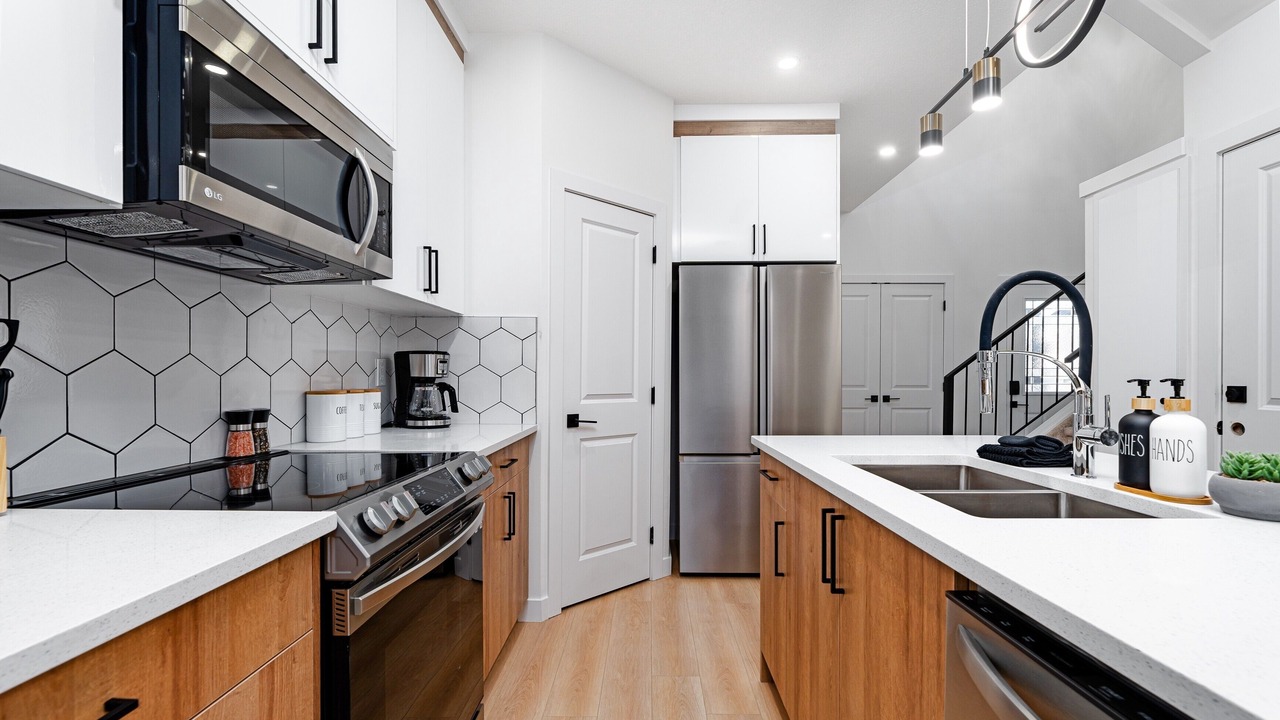 Photo of Kitchen in Southeast Edmonton