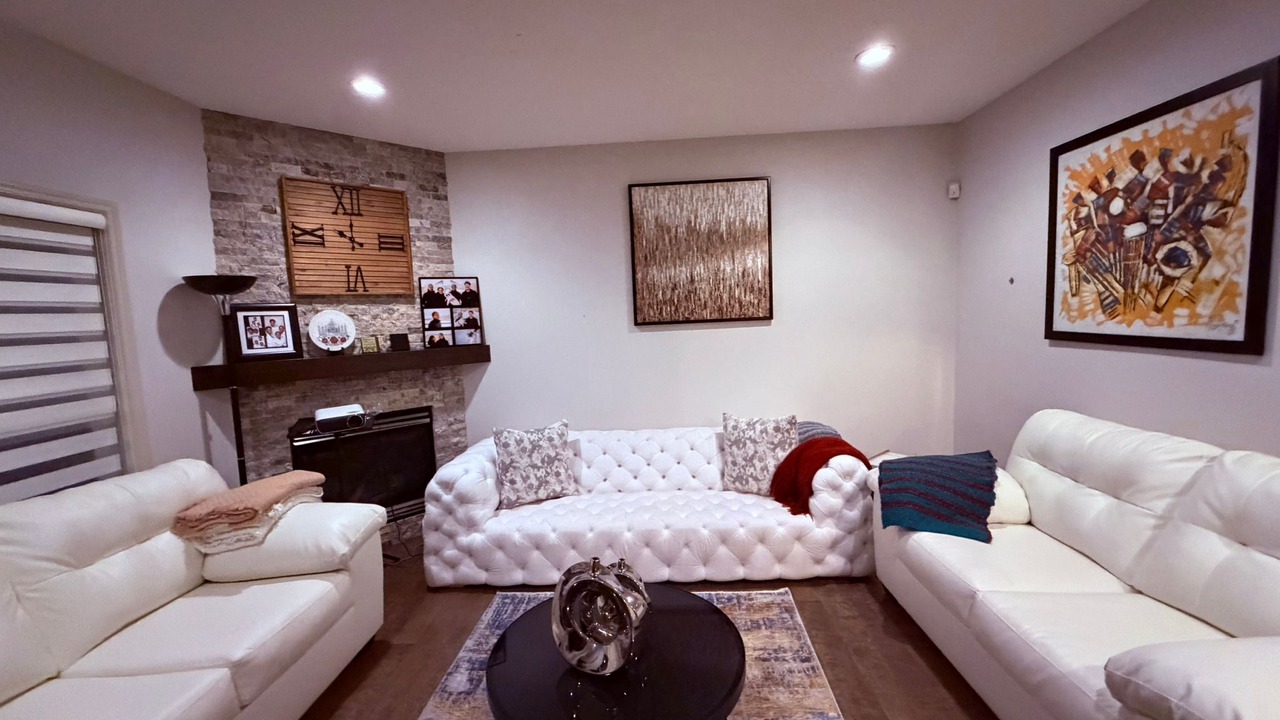 Photo of Livingroom in West Edmonton
