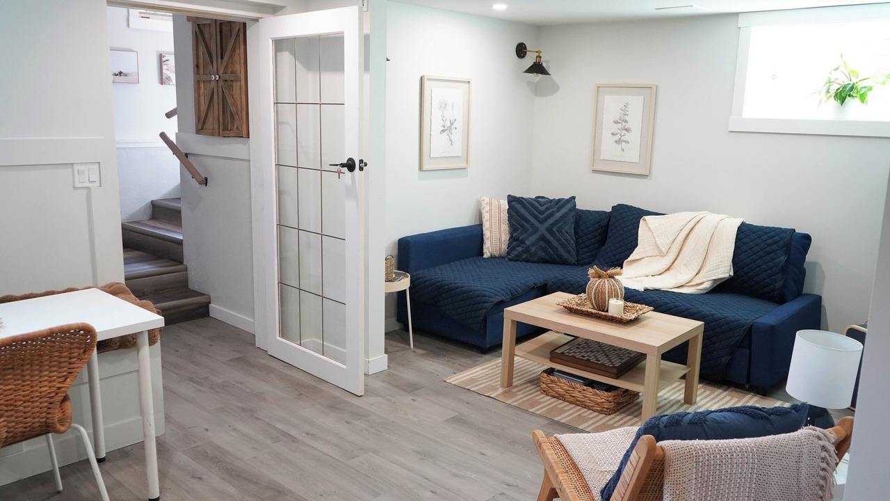 Photo of Livingroom in South Central
