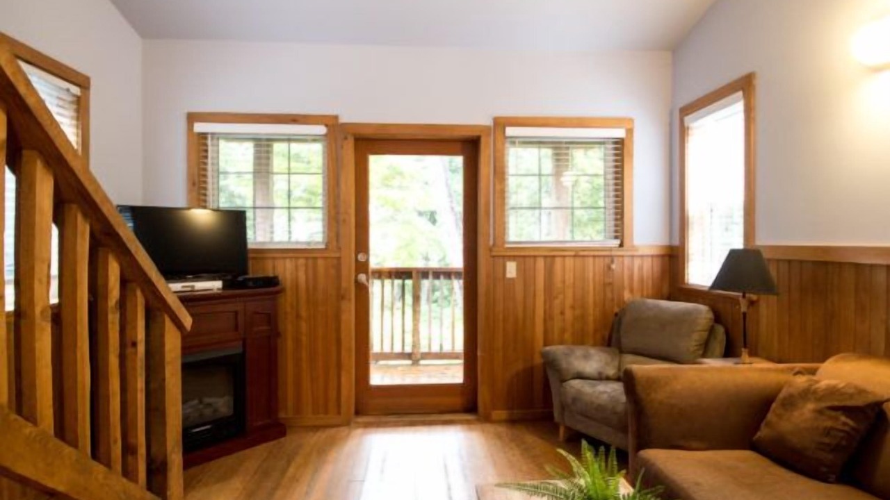 Photo of Livingroom in Ucluelet
