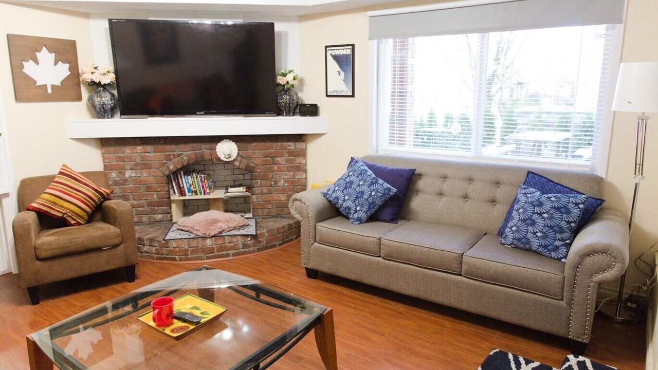 Photo of Livingroom in Grandview-Woodland
