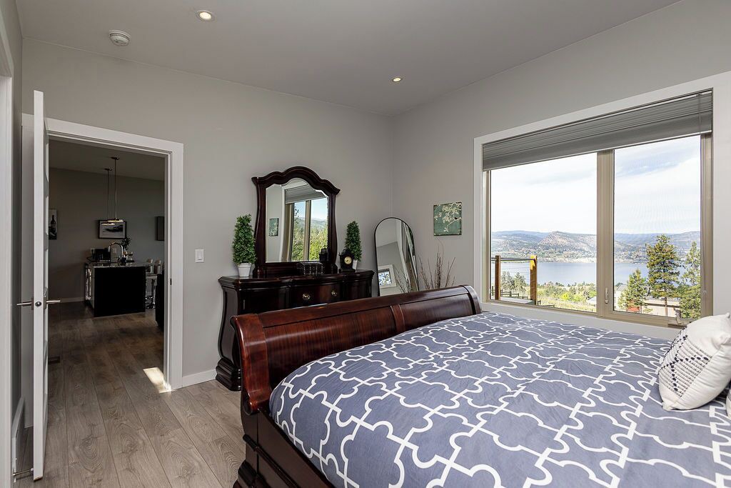Photo of Bedroom in Okanagan-Similkameen