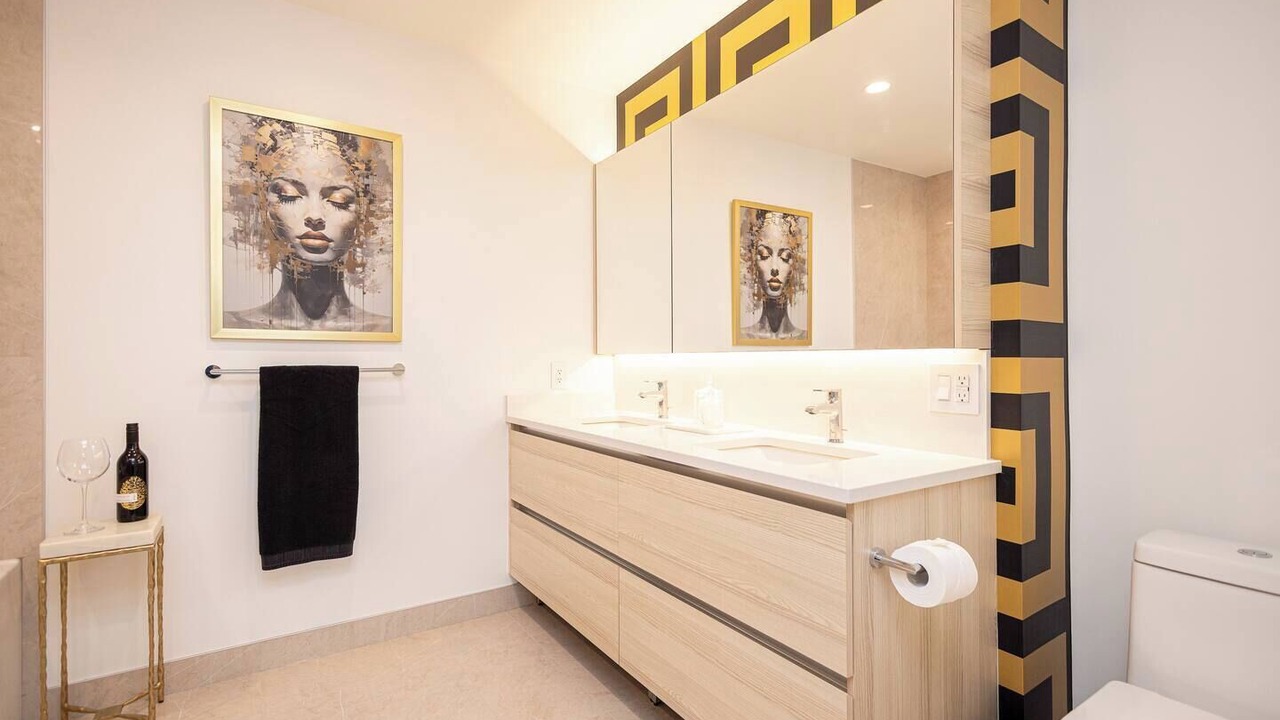 Photo of Bathroom in Downtown Kelowna